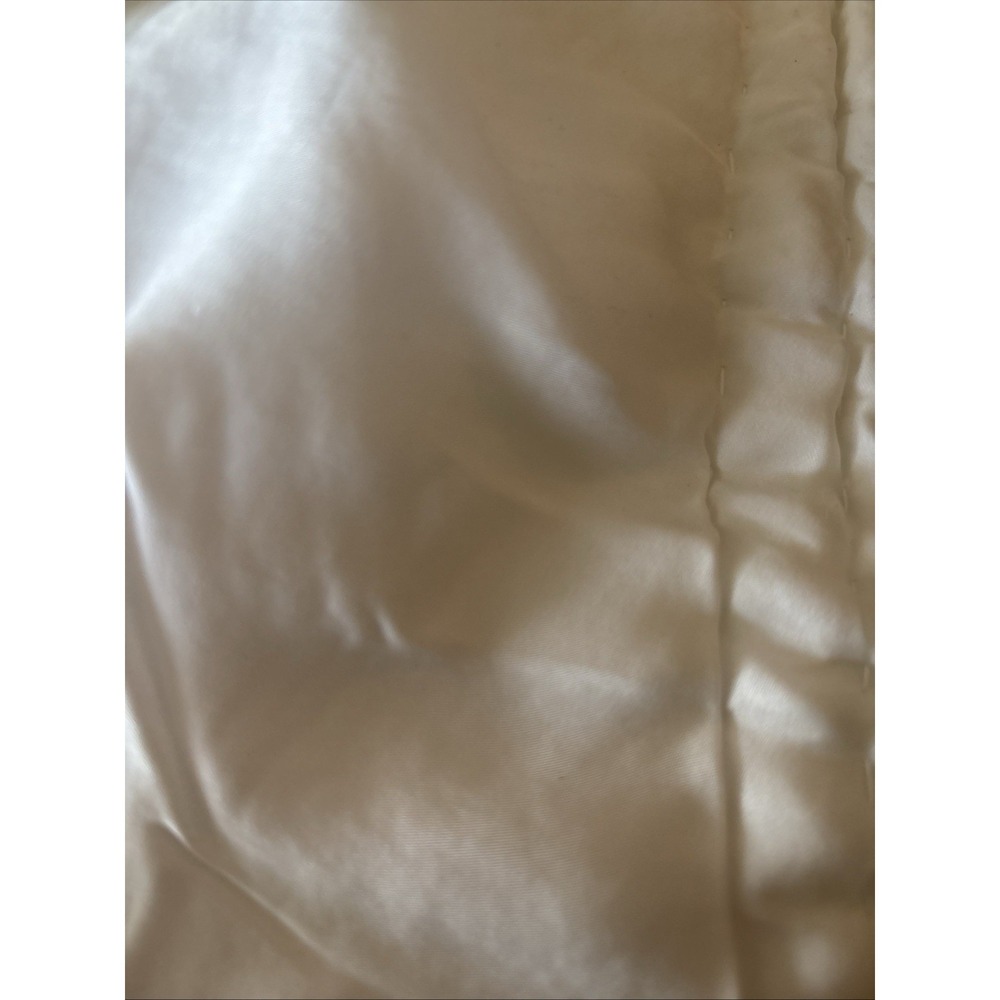 2 WEST ELM  QUILTED STANDARD SHAMS IN WHITE‎ NEW - Picture 10 of 13